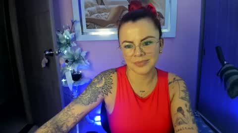Snapshot of karol_milf__ chatting on February 2025 01:22:01 AM kAROL MILF   online show from February 2025 01:22:01 AM