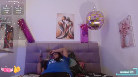 Snapshot of karol_wish chatting on September 2025 01:11:01 PM karol_wish online show from September 2025 01:11:01 PM