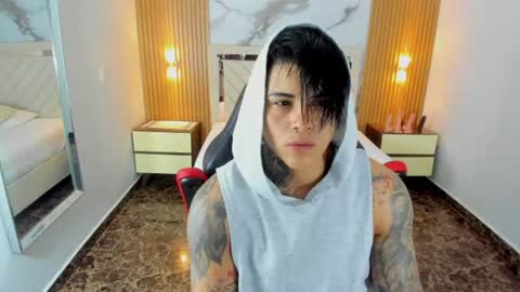 Karol and Luna online show from July 2026 07:35:02 PM
