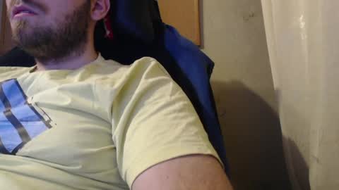 Snapshot of karolhorny96 chatting on April 2026 09:12:02 PM Karol online show from April 2026 09:12:02 PM