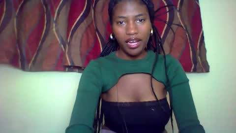 karoliee online show from May 2026 10:55:01 AM