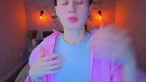 Karolina online show from April 2026 01:14:01 AM