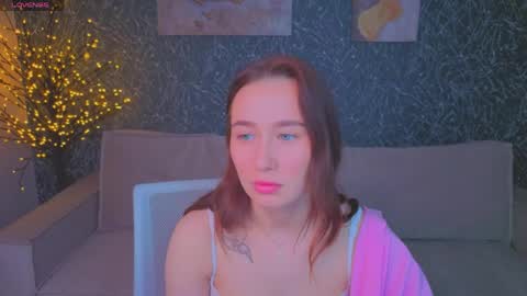 Snapshot of karolina_kely chatting on May 2026 01:11:02 AM Karolina online show from May 2026 01:11:02 AM