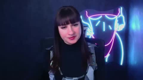 Caroline online show from December 2024 06:33:02 AM