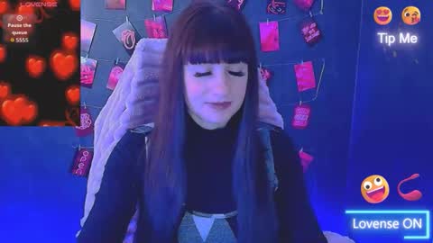 Snapshot of karolina_mia chatting on January 2026 06:39:01 AM Caroline online show from January 2026 06:39:01 AM