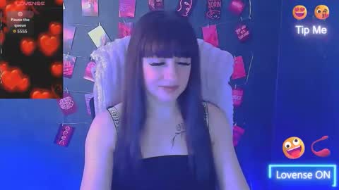 Snapshot of karolina_mia chatting on March 2026 06:40:02 AM Caroline online show from March 2026 06:40:02 AM