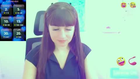 Snapshot of karolina_mia chatting on March 2026 06:17:02 AM Caroline online show from March 2026 06:17:02 AM