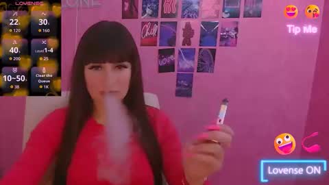 Snapshot of karolina_mia chatting on April 2026 11:44:02 AM Caroline online show from April 2026 11:44:02 AM