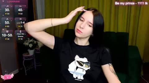 Karolina online show from March 2026 06:54:02 AM