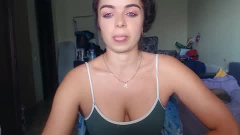 Mila online show from February 2025 10:04:02 AM