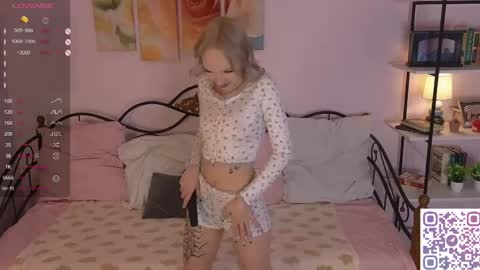 Karoline online show from May 2026 10:06:01 PM