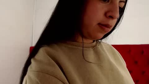 Isa online show from February 2025 08:59:01 PM