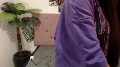 Isa online show from March 2025 09:51:01 AM