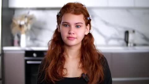 lina online show from November 2025 12:16:01 PM