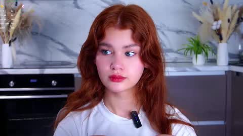 Snapshot of karolinerush chatting on January 2026 12:09:02 PM lina online show from January 2026 12:09:02 PM
