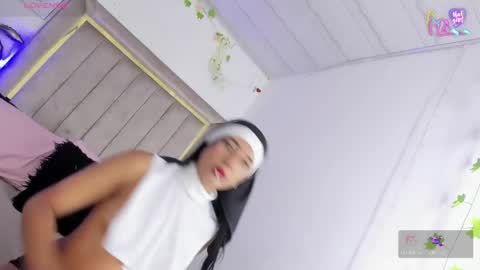 Karol online show from March 2026 06:45:02 PM