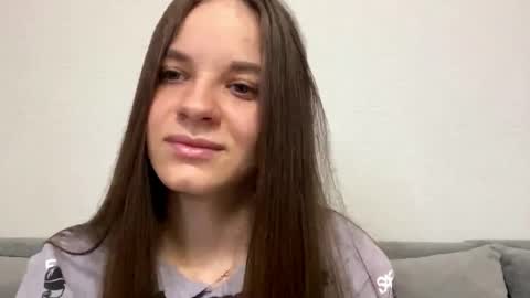 Lia online show from May 2026 04:14:01 PM