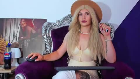 Snapshot of kasandrahayes chatting on July 2026 04:05:01 AM Miss K. online show from July 2026 04:05:01 AM