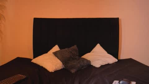 Snapshot of kassandra_james chatting on February 2026 01:10:01 PM kassandra james online show from February 2026 01:10:01 PM