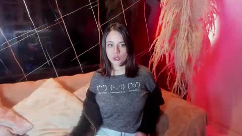 Snapshot of kassandra_james chatting on February 2026 01:27:01 PM kassandra james online show from February 2026 01:27:01 PM