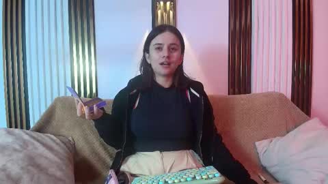 Snapshot of kassandra_james chatting on February 2026 01:17:01 PM kassandra james online show from February 2026 01:17:01 PM