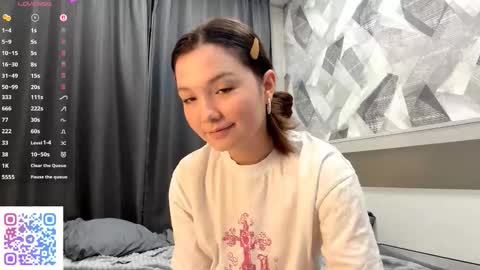 Snapshot of kassandrataulbee chatting on October 2025 04:13:01 PM Kira online show from October 2025 04:13:01 PM