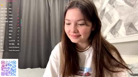 Snapshot of kassandrataulbee chatting on November 2025 07:10:01 PM Kira online show from November 2025 07:10:01 PM