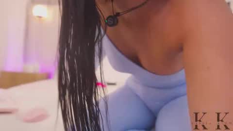 Snapshot of kassia_kim chatting on February 2026 05:05:02 AM Kassia online show from February 2026 05:05:02 AM