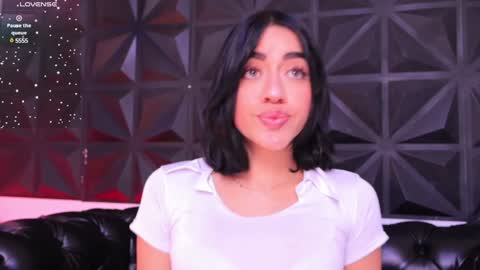 Snapshot of kassianoir_ chatting on January 2025 12:42:01 PM Kasi online show from January 2025 12:42:01 PM