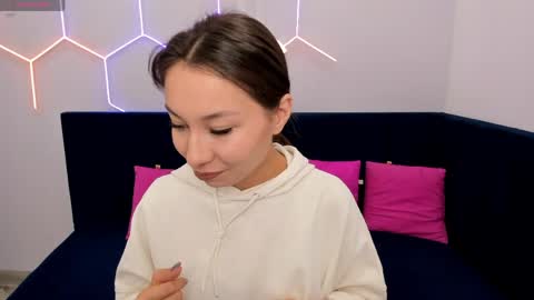 kat__cat online show from April 2026 12:43:02 AM