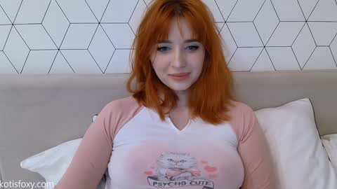 Snapshot of kat_here chatting on December 2024 06:52:02 PM Katya online show from December 2024 06:52:02 PM