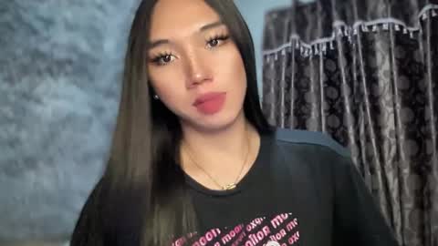 Majesty online show from February 2025 01:38:01 PM