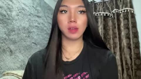 Majesty online show from February 2025 05:25:02 PM