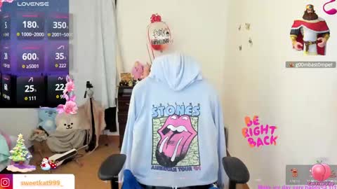 Kat       online show from December 2024 12:01:02 AM