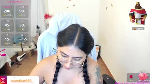 Kat       online show from February 2025 07:13:01 PM