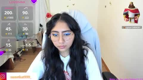 Kat       online show from March 2025 05:17:02 PM