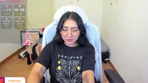 Kat       online show from October 2025 03:49:02 AM