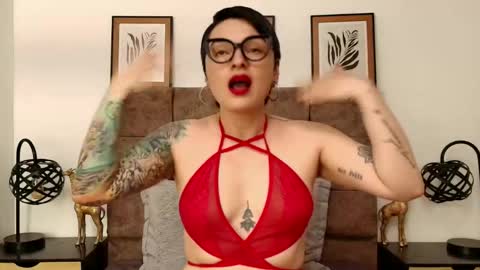 kat paradisse online show from September 2025 07:15:02 PM