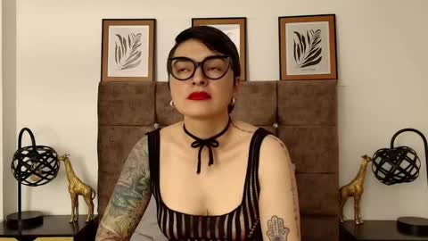 kat paradisse online show from September 2025 07:26:02 PM