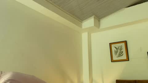 Snapshot of kat_paradisse chatting on April 2026 11:46:02 AM kat paradisse online show from April 2026 11:46:02 AM