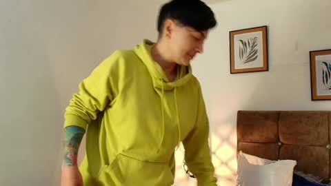 Snapshot of kat_paradisse chatting on April 2026 11:47:01 AM kat paradisse online show from April 2026 11:47:01 AM