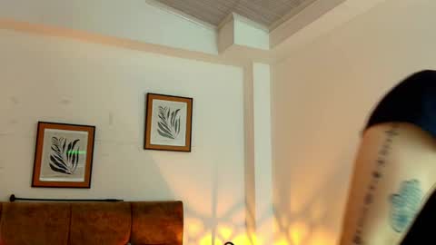 Snapshot of kat_paradisse chatting on April 2026 11:49:02 AM kat paradisse online show from April 2026 11:49:02 AM