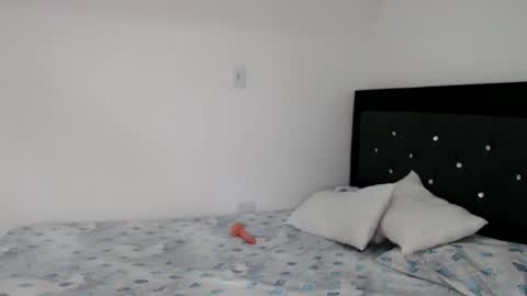 katalellabitch online show from April 2026 01:16:02 PM