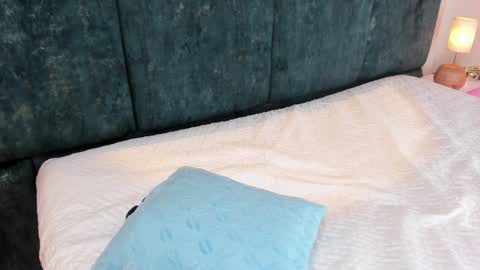 Kataleya  Liam online show from February 2025 01:44:02 AM