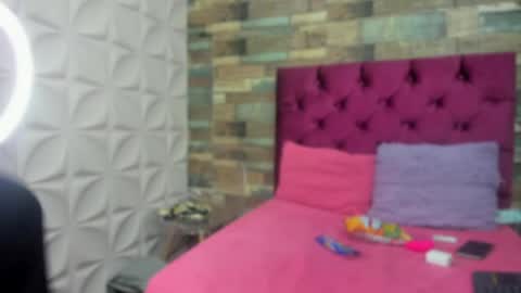 Snapshot of kataleyastiward chatting on April 2026 08:03:01 PM KATA online show from April 2026 08:03:01 PM