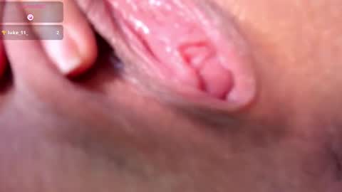 Snapshot of katalina_garcia chatting on February 2025 10:48:01 PM Kata Garcia online show from February 2025 10:48:01 PM