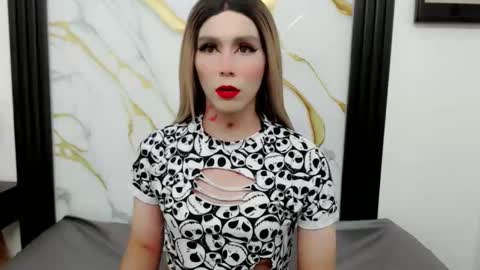 Snapshot of katalina_hot2 chatting on April 2026 09:46:01 PM Katalella hot2 online show from April 2026 09:46:01 PM