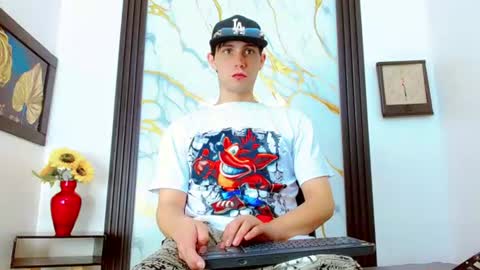 Katalella hot2 online show from August 2026 06:51:02 PM