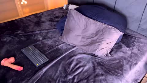 meeellowmarsh - Instagram online show from January 2026 07:11:01 PM