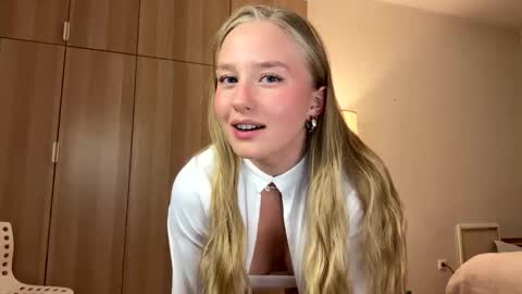 Snapshot of katcontrol chatting on March 2025 06:32:01 PM katcontrol online show from March 2025 06:32:01 PM